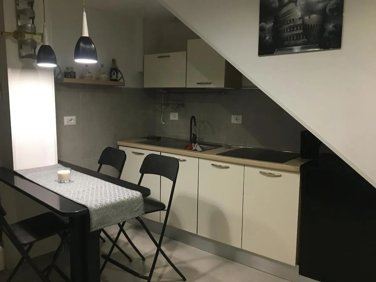 Porto 48 Apartman Bari