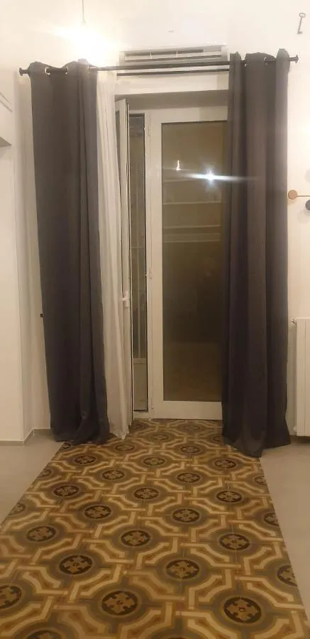 Porto 48 Apartman Bari